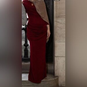 Elegant Burgundy Evening Gown